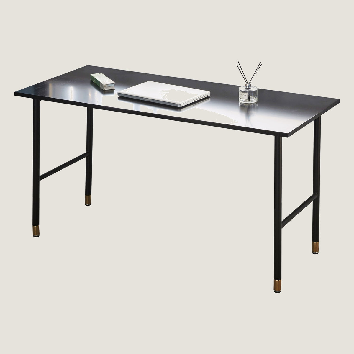 SSD-002 Desk 1400